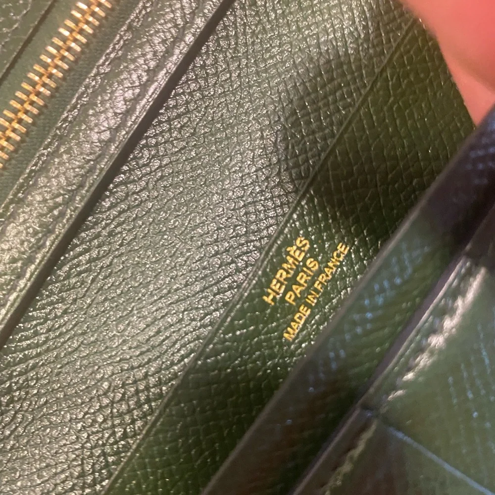 ⭐️Authentic Hermes Bearn Kelly Green Leather Wallet Gold HW - Picture 8 of 14